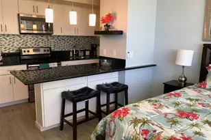 2500 Kalakaua Ave, Honolulu, HI 96815 - Photo 5