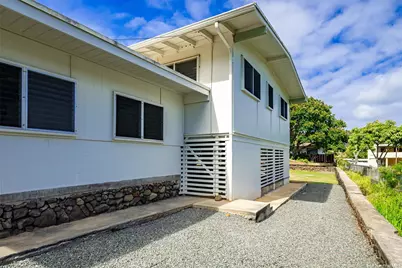 5647 Anolike Place, Honolulu, HI 96821 - Photo 19
