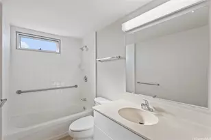 3009 Ala Makahala Pl, Honolulu, HI 96818 - Photo 11