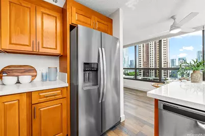 876 Curtis Street #1204, Honolulu, HI 96813 - Photo 5