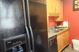 2410 E Cleghorn St, Honolulu, HI 96815 - Photo 19