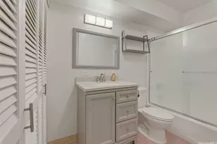 1717 Ala Wai Blvd, Honolulu, HI 96815 - Photo 17