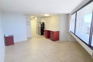 1700 Ala Moana Blvd, Honolulu, HI 96815 - Photo 3
