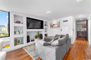 2215 Aloha Dr, Honolulu, HI 96815 - Photo 3