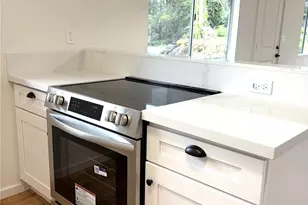 1360 Kaumana Dr, Hilo, HI 96720 - Photo 17