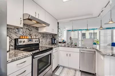 2947 Kalakaua Avenue #401, Honolulu, HI 96815 - Photo 21