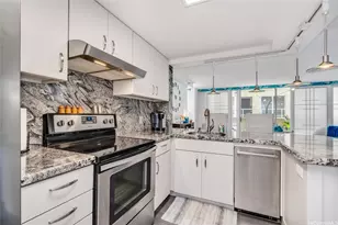 2947 Kalakaua Ave, Honolulu, HI 96815 - Photo 21