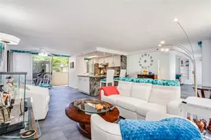 2947 Kalakaua Ave, Honolulu, HI 96815 - Photo 9