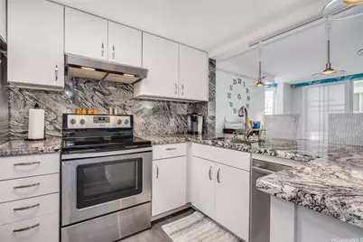 2947 Kalakaua Avenue #401, Honolulu, HI 96815 - Photo 5