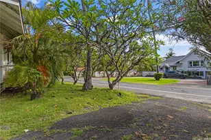 1421 Aalapapa Dr, Kailua, HI 96734 - Photo 15