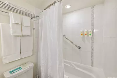 410 Atkinson Drive #839, Honolulu, HI 96814 - Photo 5