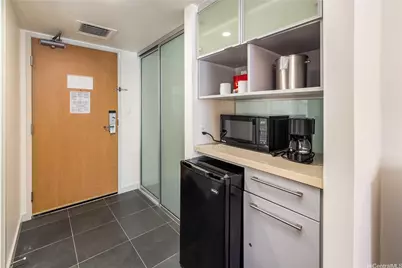 410 Atkinson Drive #839, Honolulu, HI 96814 - Photo 3