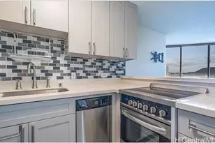 300 Wai Nani Way, Honolulu, HI 96815 - Photo 3