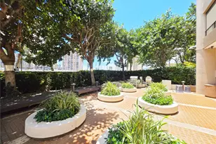 581 Kamoku St, Honolulu, HI 96826 - Photo 23
