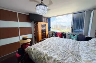 2500 Kalakaua Ave, Honolulu, HI 96815 - Photo 13