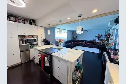 2500 Kalakaua Avenue #1902, Honolulu, HI 96815 - Photo 11