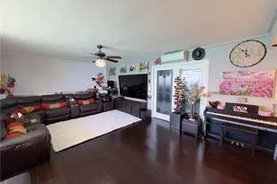 2500 Kalakaua Ave, Honolulu, HI 96815 - Photo 5