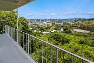 1588 St Louis Dr, Honolulu, HI 96816 - Photo 5