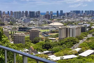 1588 St Louis Dr, Honolulu, HI 96816 - Photo 1