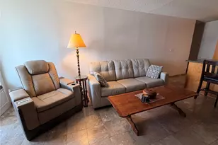 2452 Tusitala St, Honolulu, HI 96815 - Photo 5