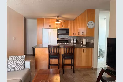 2452 Tusitala Street #1505, Honolulu, HI 96815 - Photo 3