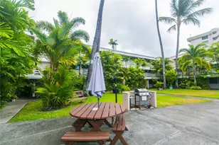 1330 Wilder Ave, Honolulu, HI 96822 - Photo 25