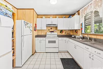 98-1285 Hoohuali Place, Pearl City, HI 96782 - Photo 17