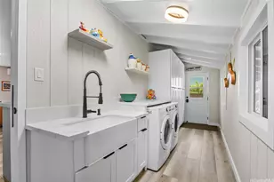 1358 Makaikoa St, Honolulu, HI 96821 - Photo 13