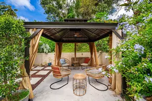 1002 Lunaai St, Kailua, HI 96734 - Photo 15