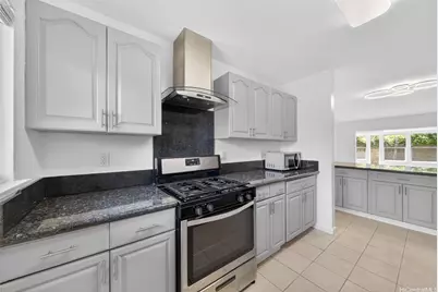 502 Kekupua Street, Honolulu, HI 96825 - Photo 15