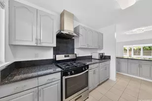 502 Kekupua St, Honolulu, HI 96825 - Photo 15