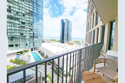 987 Queen Street #1404, Honolulu, HI 96814 - Photo 1