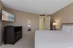 1088 Bishop St, Honolulu, HI 96813 - Photo 9