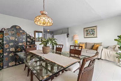 2444 Hihiwai Street #1006, Honolulu, HI 96826 - Photo 3