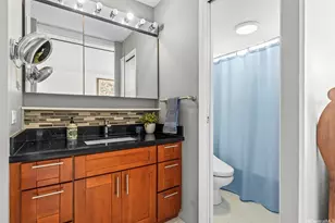 2444 Hihiwai St, Honolulu, HI 96826 - Photo 9