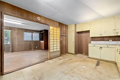 823 Gulick Avenue, Honolulu, HI 96819 - Photo 9