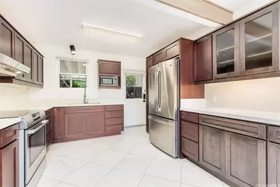 2126 Wilder Avenue #A, Honolulu, HI 96822 - Photo 9