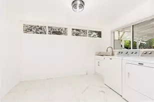 2126 Wilder Ave, Honolulu, HI 96822 - Photo 11