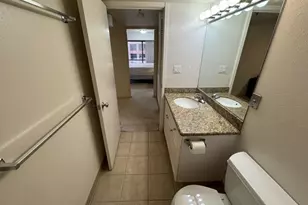 1088 Bishop St, Honolulu, HI 96813 - Photo 11