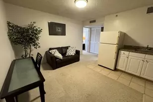 1088 Bishop St, Honolulu, HI 96813 - Photo 5