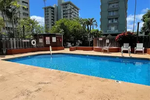 2724 Kahoaloha Ln, Honolulu, HI 96826 - Photo 11