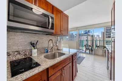 444 Kanekapolei Street #1504, Honolulu, HI 96815 - Photo 13