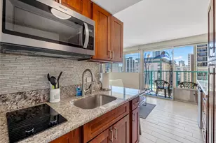 444 Kanekapolei St, Honolulu, HI 96815 - Photo 13