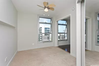 1031 Maunaihi Place #401, Honolulu, HI 96822 - Photo 7