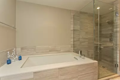 1555 Kapiolani Boulevard #1800, Honolulu, HI 96814 - Photo 17