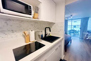 445 Seaside Ave, Honolulu, HI 96815 - Photo 5