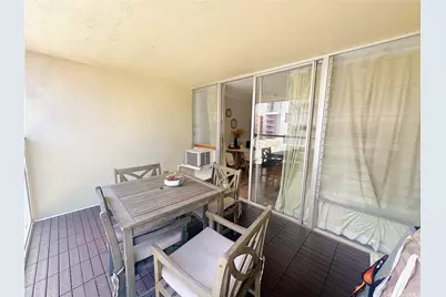 445 Seaside Avenue #703, Honolulu, HI 96815 - Photo 9