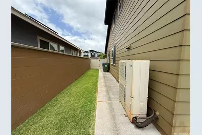 94-1116 Halelaukoa Drive #18, Waipahu, HI 96797 - Photo 15