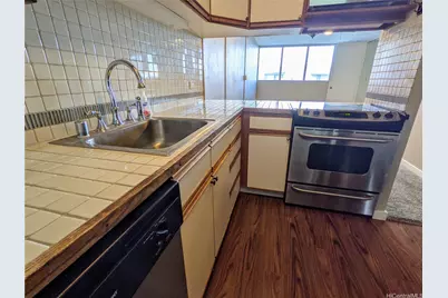46-270 Kahuhipa Street #A410, Kaneohe, HI 96744 - Photo 3