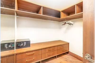 223 Saratoga Road #PHD/3805, Honolulu, HI 96815 - Photo 15